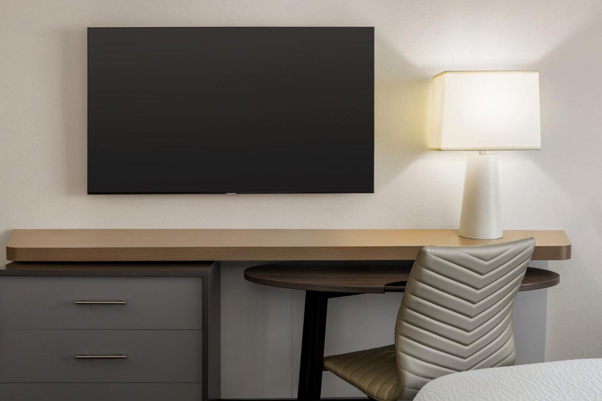 Holiday Inn Columbus-Hilliard By Ihg New Rome Εξωτερικό φωτογραφία