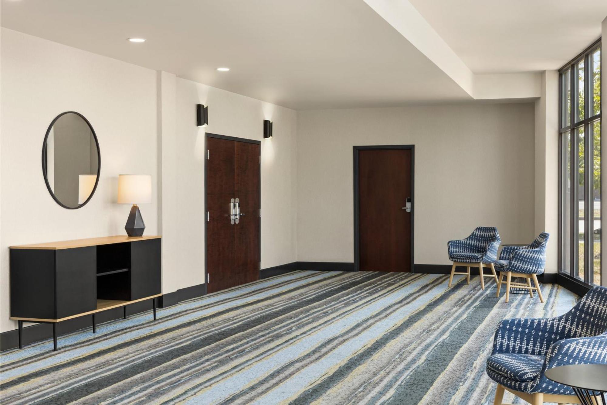 Holiday Inn Columbus-Hilliard By Ihg New Rome Εξωτερικό φωτογραφία